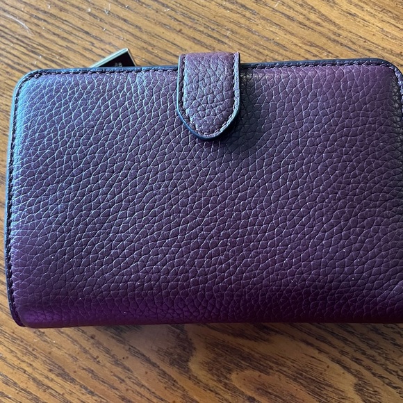 Kate Spade Deep Purple Leather Wallet. EUC - Picture 2 of 8